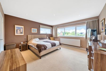 5 bedroom detached house to rent - Photo 5