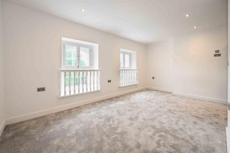 2 bedroom maisonette to rent - Photo 2