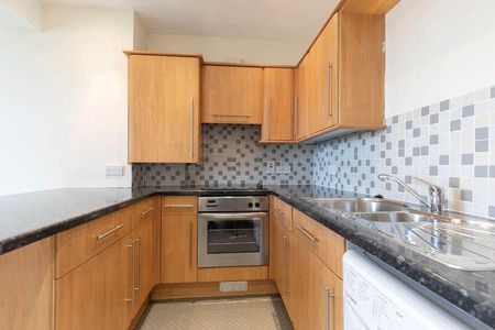 Church Street, Tewkesbury, GL20 - Photo 4