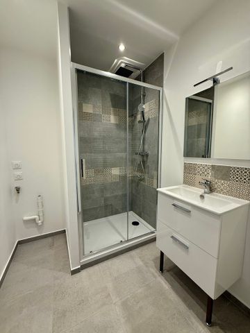 Location Appartement 3 pièces 53m² - Photo 4