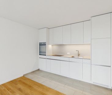 Moderne 2.5-Zimmer-Wohnung in Zürich-Schwamendingen zu vermieten! - Foto 2