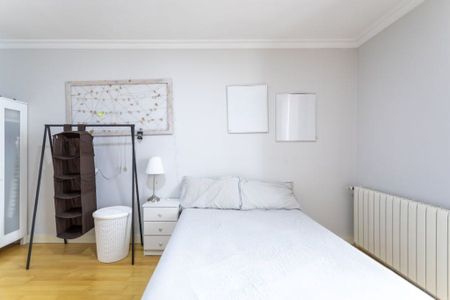 Carrer de Roteros, Valencia, Valencian Community 46003 - Photo 4