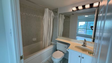 For Lease - 7 Lorraine Drive Unit# 1103, Toronto, Ontario - Photo 3