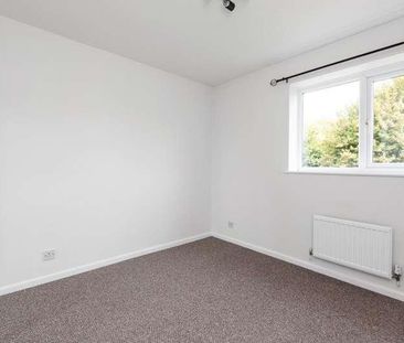 Hoylake Drive, Warmley, Bristol, BS30 - Photo 2