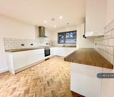 3 bedroom maisonette to rent - Photo 5