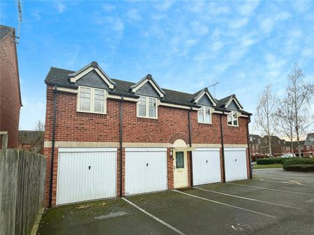 2 bedroom maisonette to rent - Photo 2