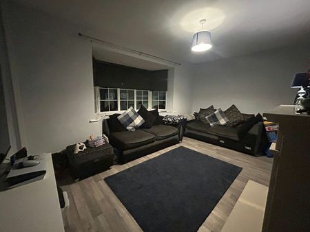 End of terrace house to rent on - Photo 2