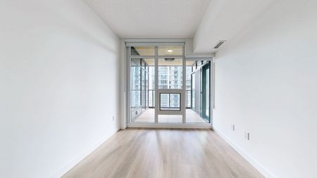 For Lease - 1 CONCORD CITYPLACE Way Unit# 1012, Toronto, Ontario - Photo 3