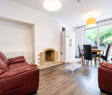 5 bedroom house to rent - Photo 3