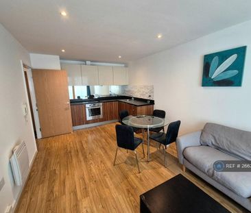 1 bedroom flat to rent - Photo 2