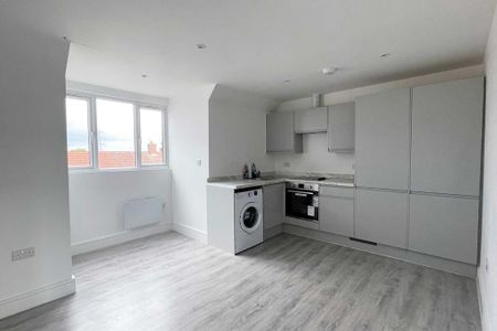1 bedroom flat to rent - Photo 2