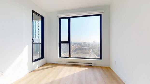 1001 Lucien-L'Allier, Montréal, QC - Photo 1