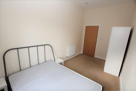 2 Bedroom Apartment, Chester - Photo 3