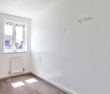 2 bedroom property to rent - Photo 3