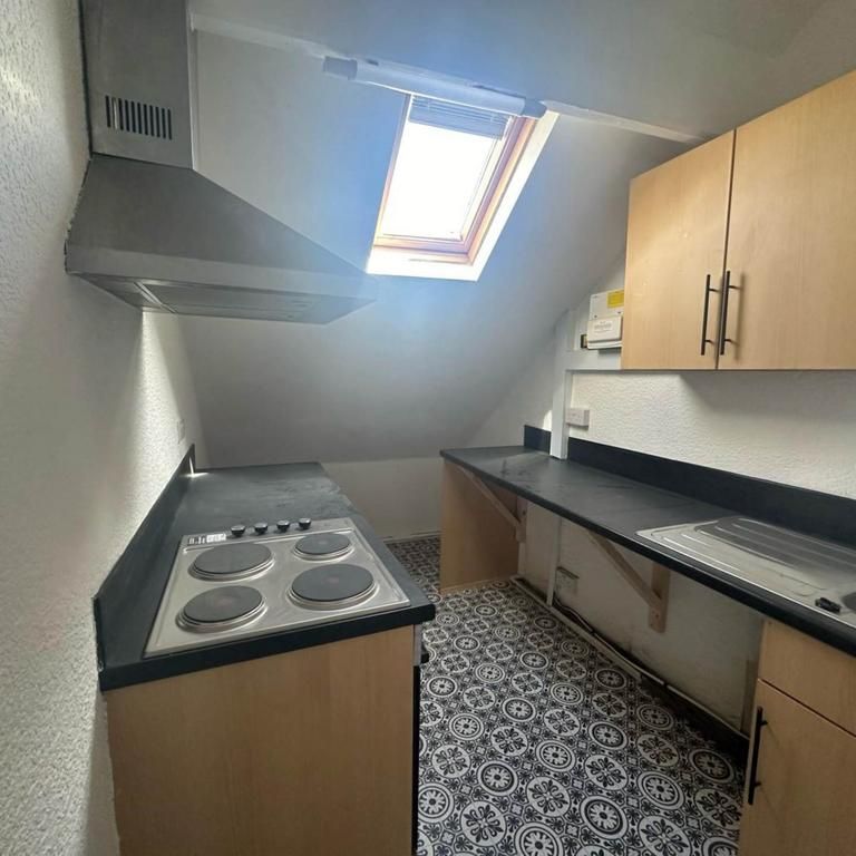 1 bedroom flat to rent - Photo 1