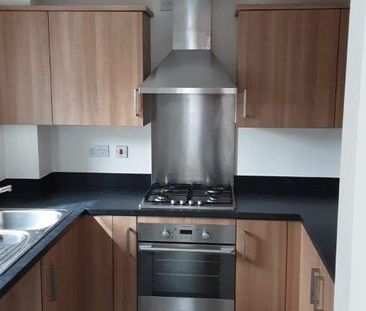 1 Bed Flat, Maes Yr Ehedydd, Carmarthen – Min. annual household income £17k from a salary (not including benefits) - Photo 3