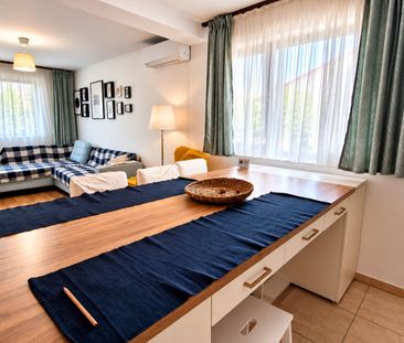 Apartament 2 dormitoare si living cu bucatarie, bloc nou, 2 x parcare - Photo 2