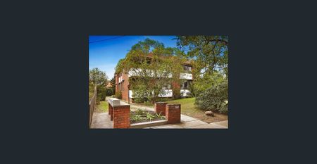 Spacious apartment - Photo 3