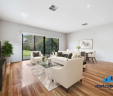 26B Wallace Avenue, MURRUMBEENA, VIC - Photo 2