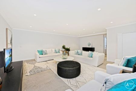 Modern Family Home in a Prime Parksidesetting - Photo 5