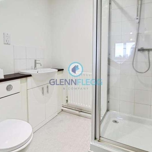 Ashwood Place, Tamar Way,langley, SL3 - Photo 1