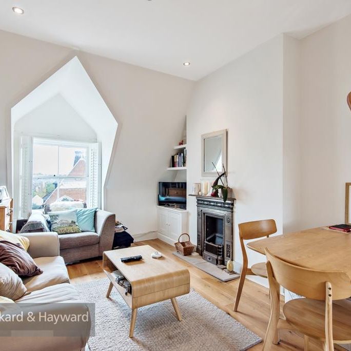 1 bedroom flat to rent - Photo 1