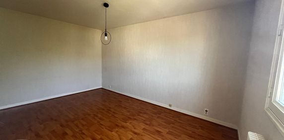 Location Appartement 1 pièce 25m² LIMOGES 87000 - Photo 2