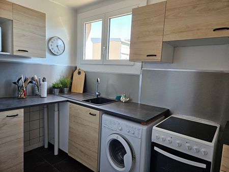 Location Appartement 3 pièces 61m² BESANCON 25000 - Photo 5