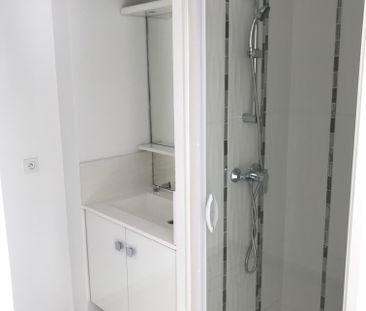 Location Appartement 1 pièce 28m² - Photo 3