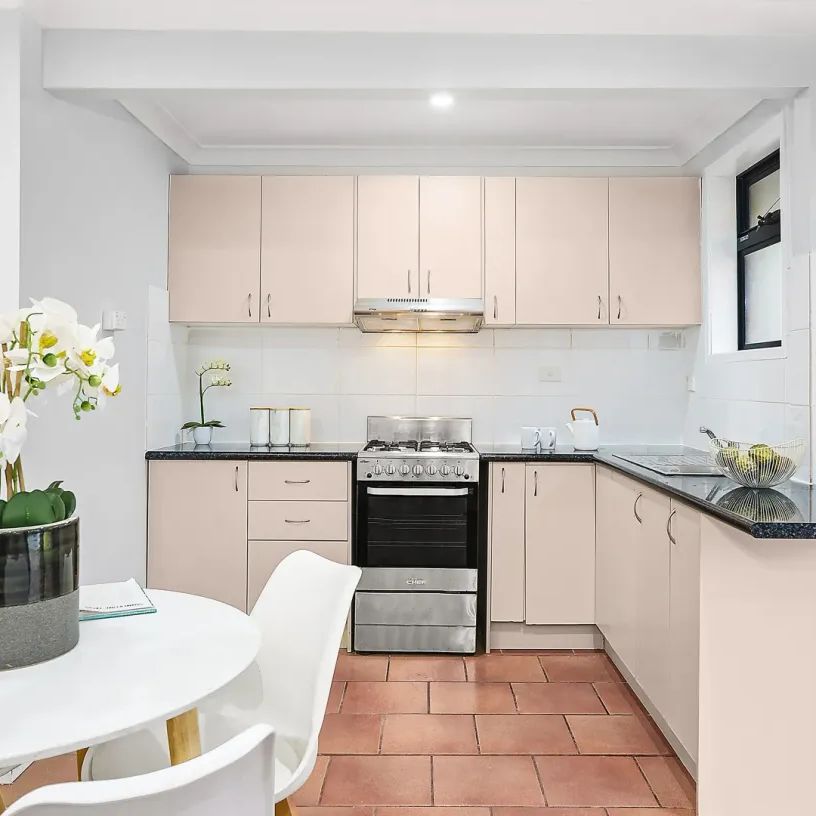 MATTHEW PEARCE CATCHMENT WITH WALKING DISTANCE - Photo 1