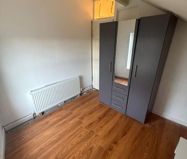 2 bedroom apartment to rent - Photo 6