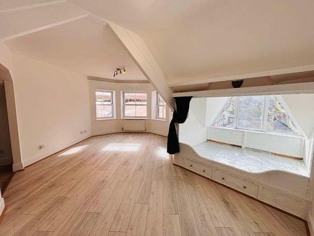 The Strand, Newlyn, TR18 - Photo 2