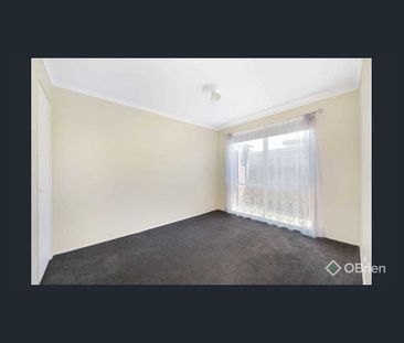 Well-Maintained 3-Bedroom Unit in a Highly Convenient Location - Photo 4