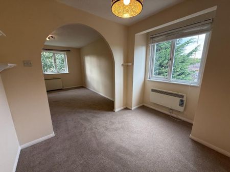2 bedroom apartment to rent - Photo 4