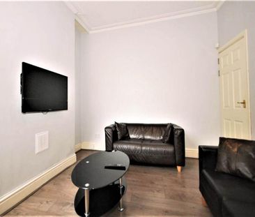 3 bedroom house share to rent - Photo 1