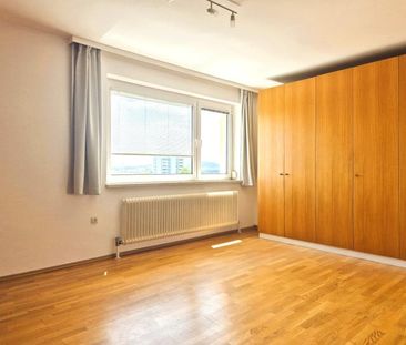 Perfekte Familienwohnung oder 3er WG in Uninähe! 89 m² inkl. Loggia... - Foto 1
