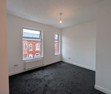 3 Bed Terraced House, Ivy St, M40 - Photo 4