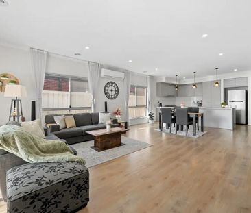 Modern Four-Bedroom Family Home in Smith Lane Estate!! - Photo 1