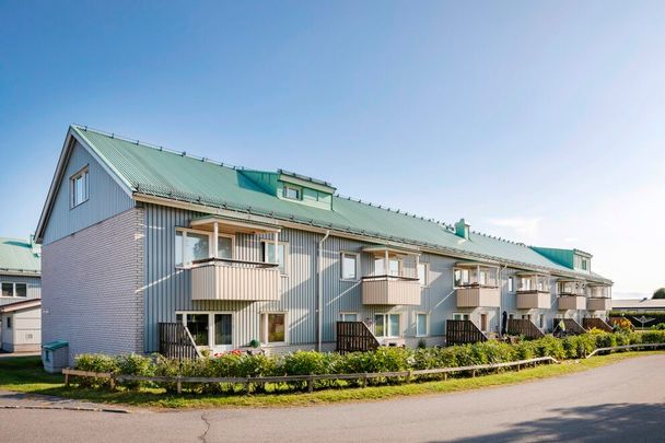 Flugsnappargränd 8 - Foto 1