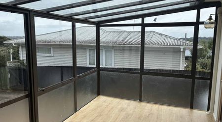 Perfect Family Home - Photo 3