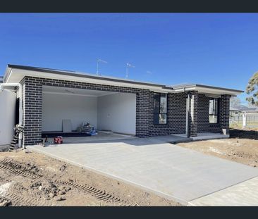 93A Thirlmere Way, Tahmoor, NSW 2573 - Photo 6