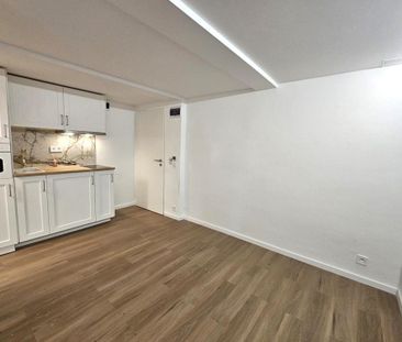 Pronájem bytu 1+kk 16 m2 - Photo 1