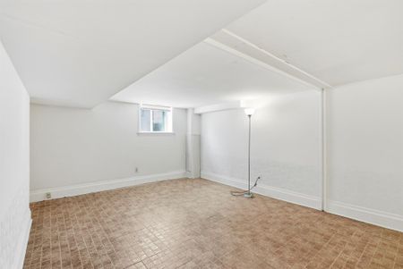 For Lease - 36 Arnold Crescent Unit# LOWER, Richmond Hill, Ontario - Photo 5