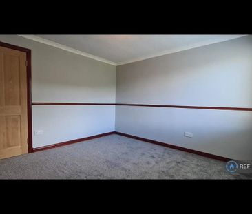 2 bedroom end of terrace house to rent - Photo 4