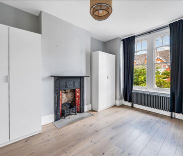 3 bedroom terraced house to rent - Photo 4
