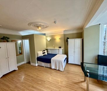 Room in a Shared House, Hammersmith Grove, W6 - Photo 5