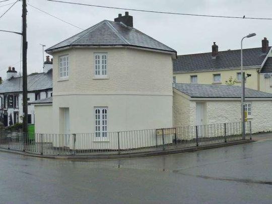 Old St Clears Road, Johnstown, Carmarthen, SA31 - Photo 1