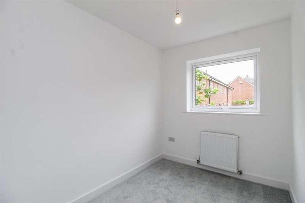 Westfield Terrace, Wakefield, WF1 - Photo 1