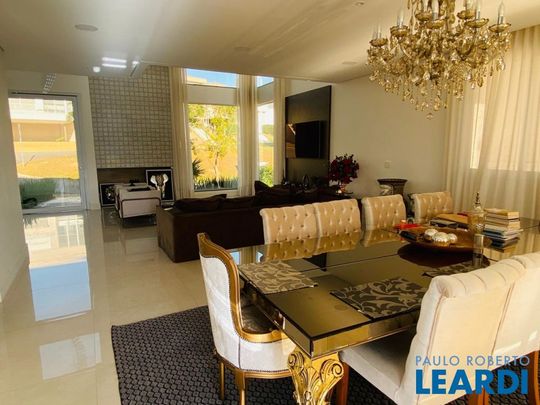 Casa Em Condomínio - Photo 1