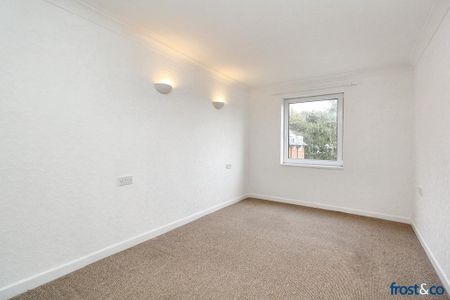 1 bedroom retirement property to rent - Photo 5